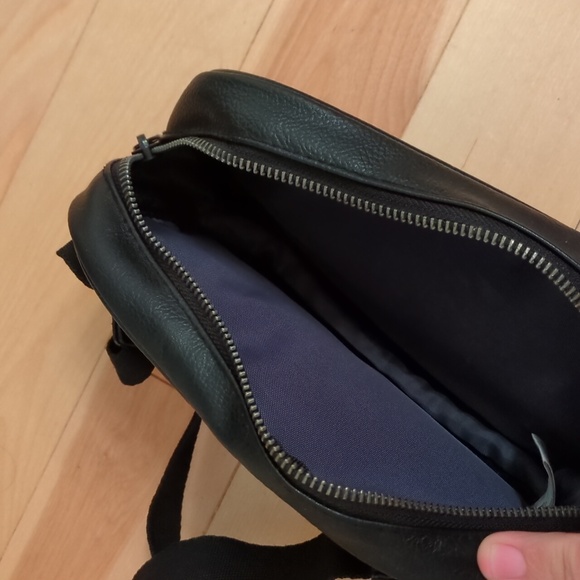 Adidas waist bag - Picture 3 of 7